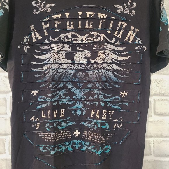 Affliction T Shirt Live Fast Dark Ages Stitched 1973 Eagle SZ M Distressed Hems - Picture 2 of 9